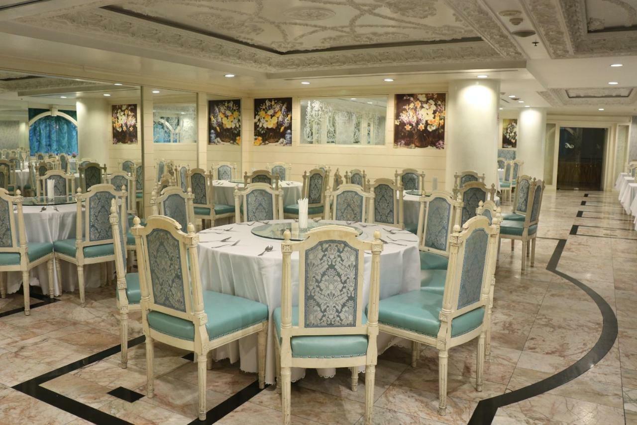 Adriatic Palace Bangkok Esterno foto