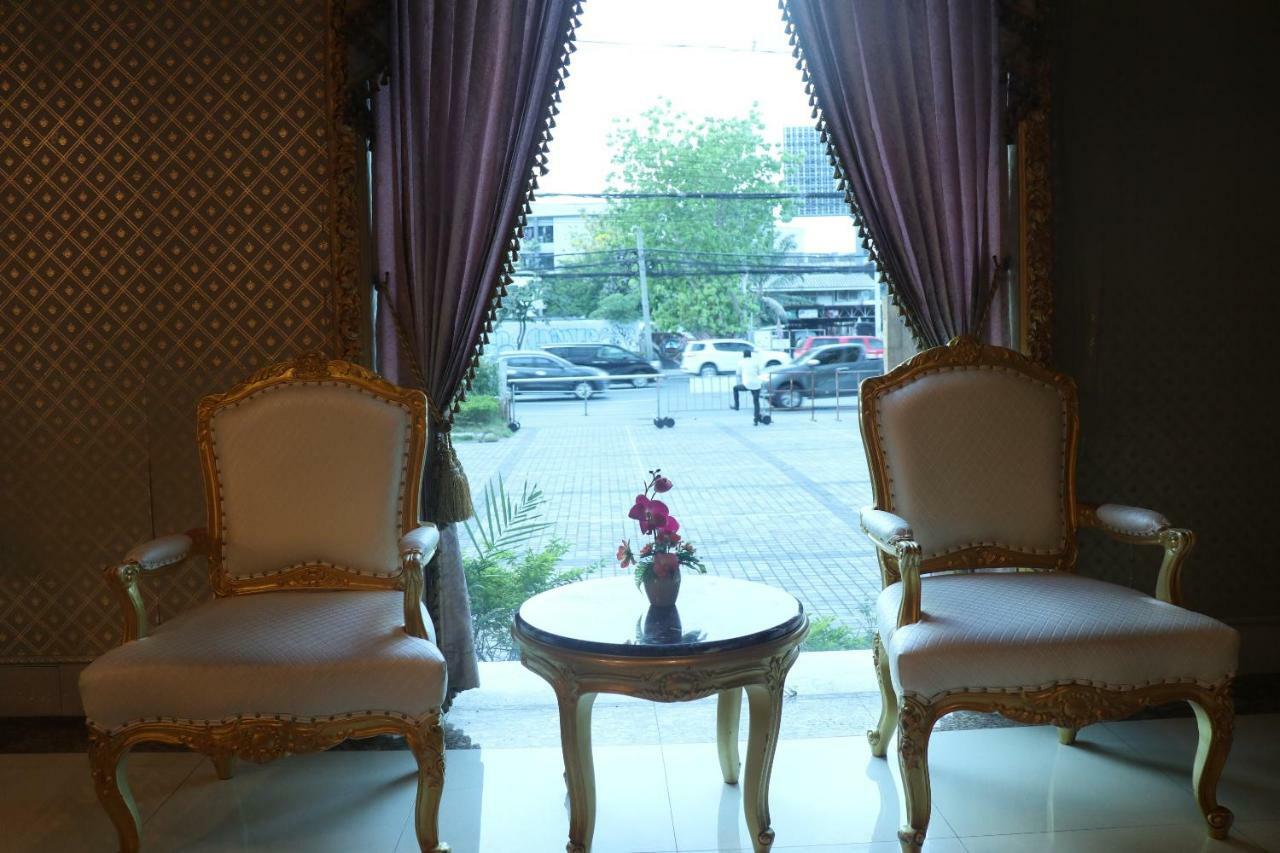 Adriatic Palace Bangkok Esterno foto